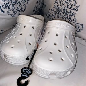 NWT WHITE CROCS